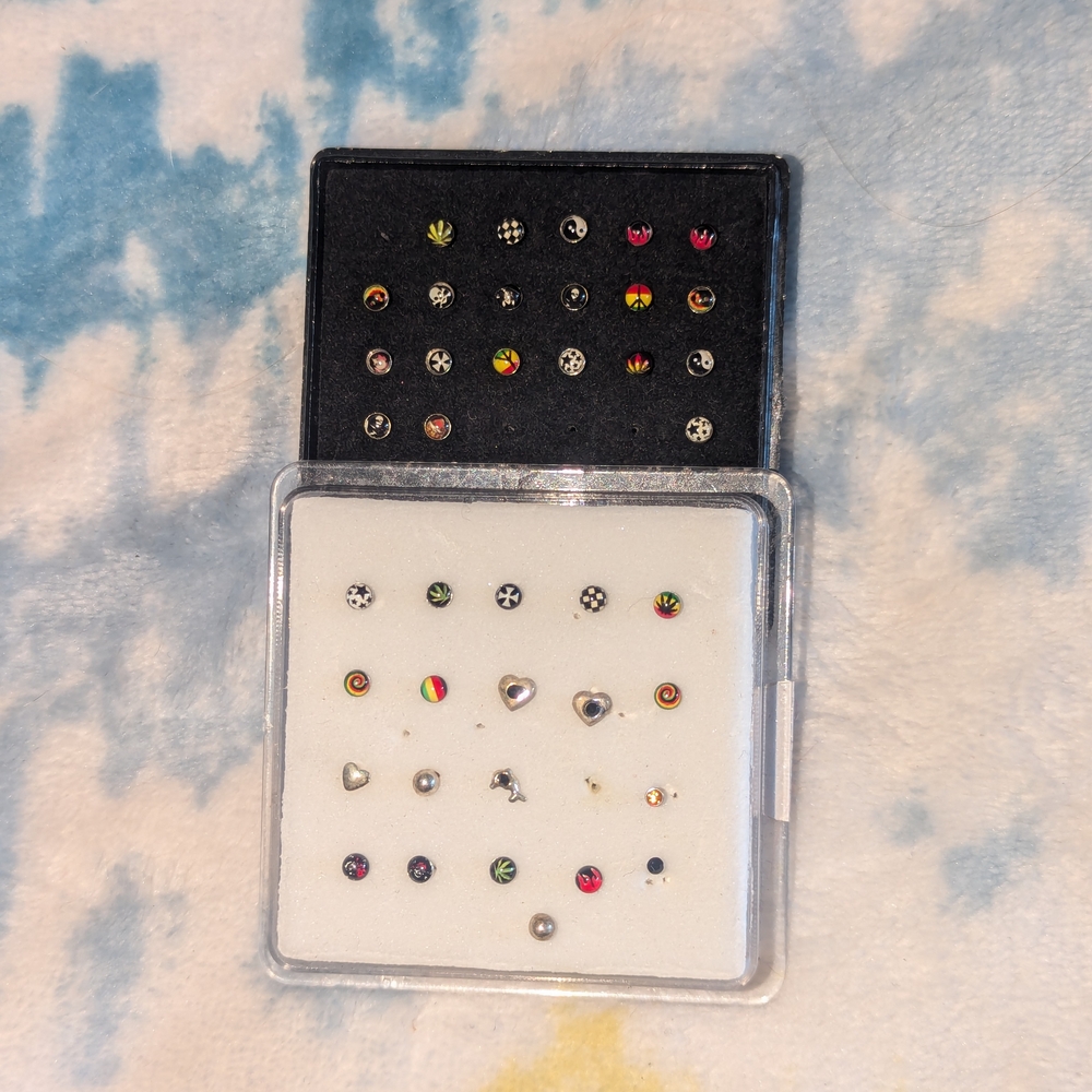 ✨👃🏼3/$7 Nose Studs Unisex Bundle Lot ⤵️